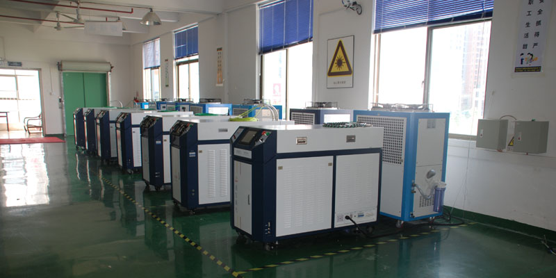 通發(fā)激光TFL-500PF<a href='http://www.yinxianghuadong.com/product/2.htm' class='text_a'>光纖<a href='http://www.yinxianghuadong.com' class='text_a'>激光焊接機</a></a>